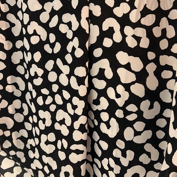 Ann Taylor blouse - Picture 4 of 4